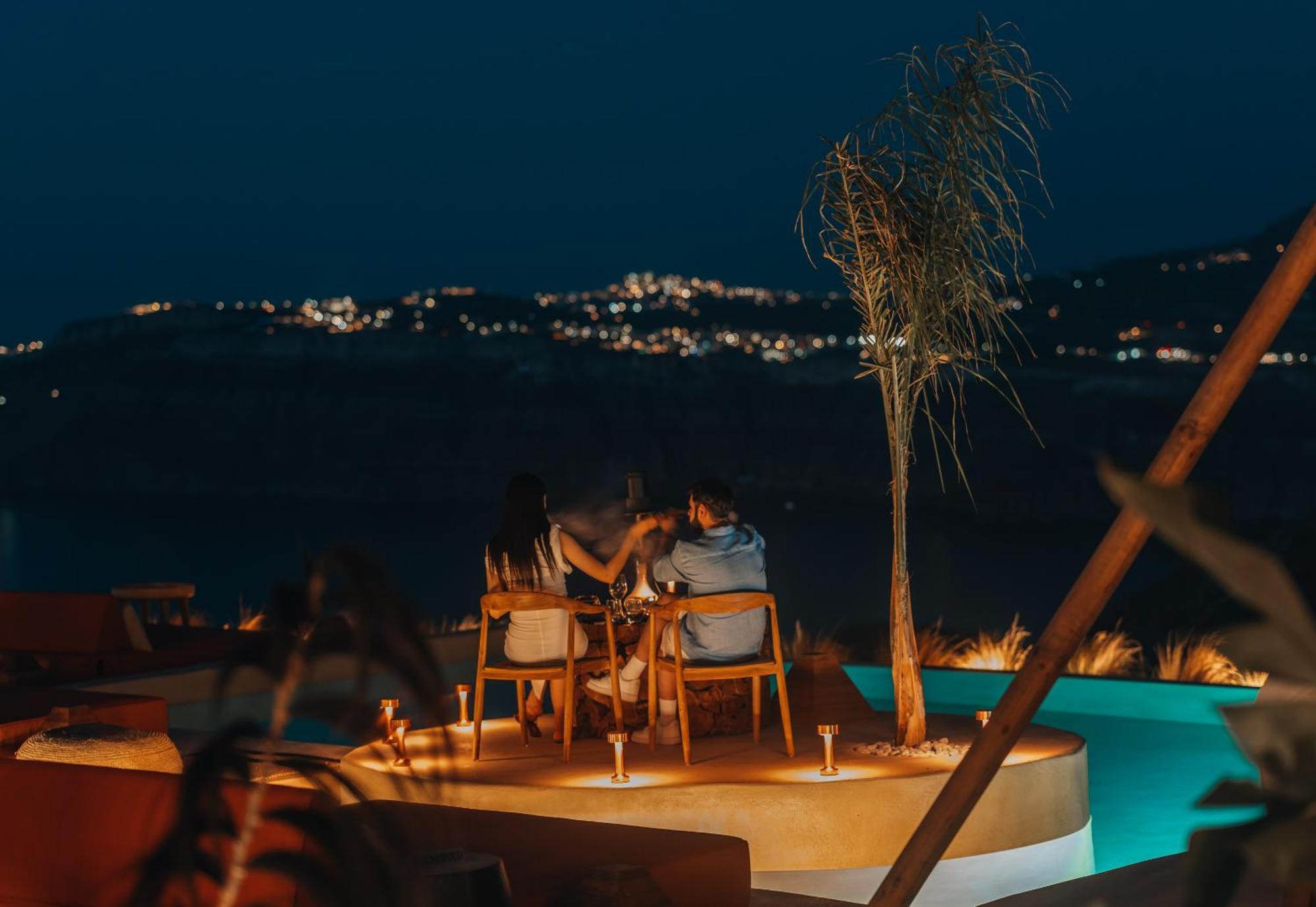 Divino Caldera Hotel อาโกรตีรี ภายนอก รูปภาพ