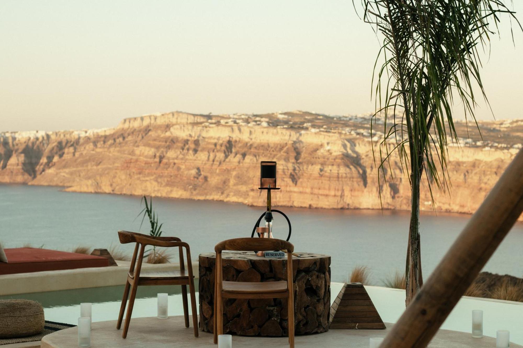 Divino Caldera Hotel อาโกรตีรี ภายนอก รูปภาพ