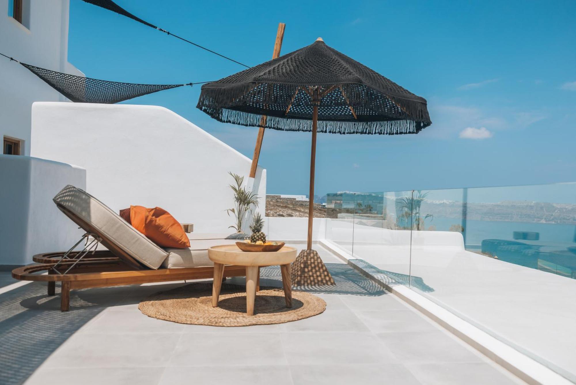 Divino Caldera Hotel อาโกรตีรี ภายนอก รูปภาพ